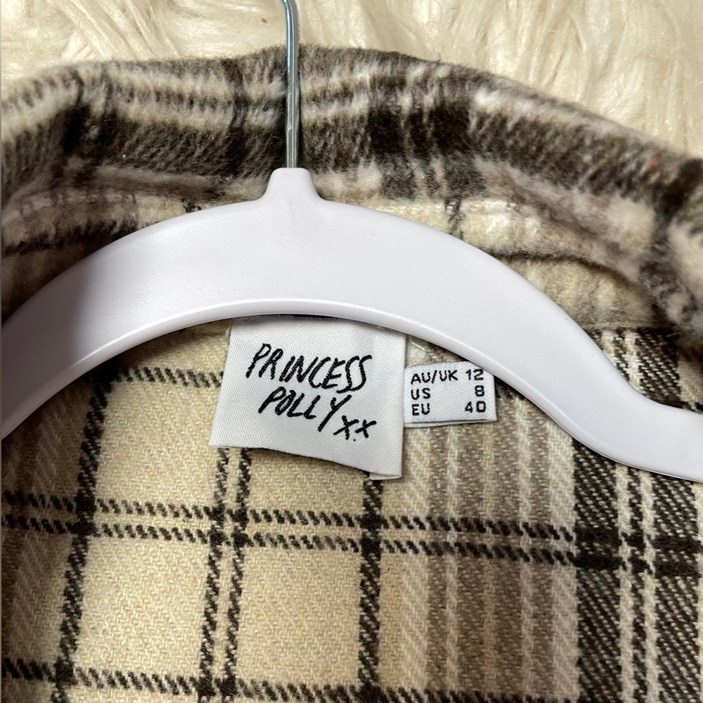 Princess polly jacket - Picture 3 of 3